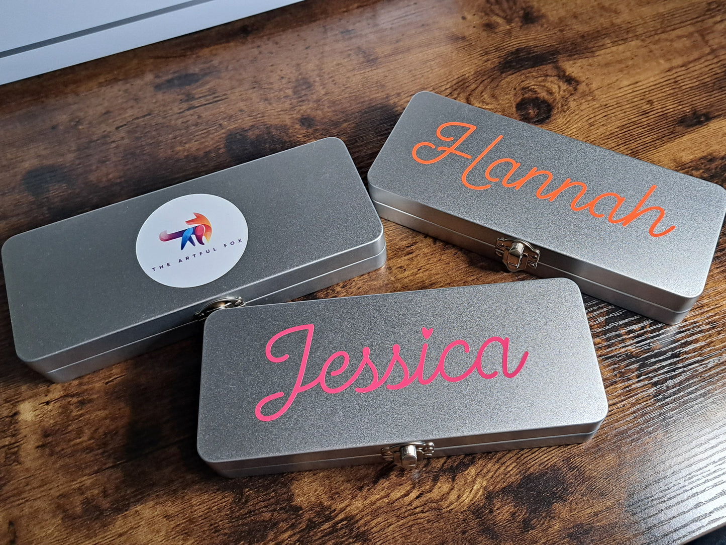 Personalised watercolour paint set with 90 vibrant colours, in attractive tin. Includes refillable watercolour paintbrush! Perfect crafting gift for art lovers and creative kids by The Artful Fox